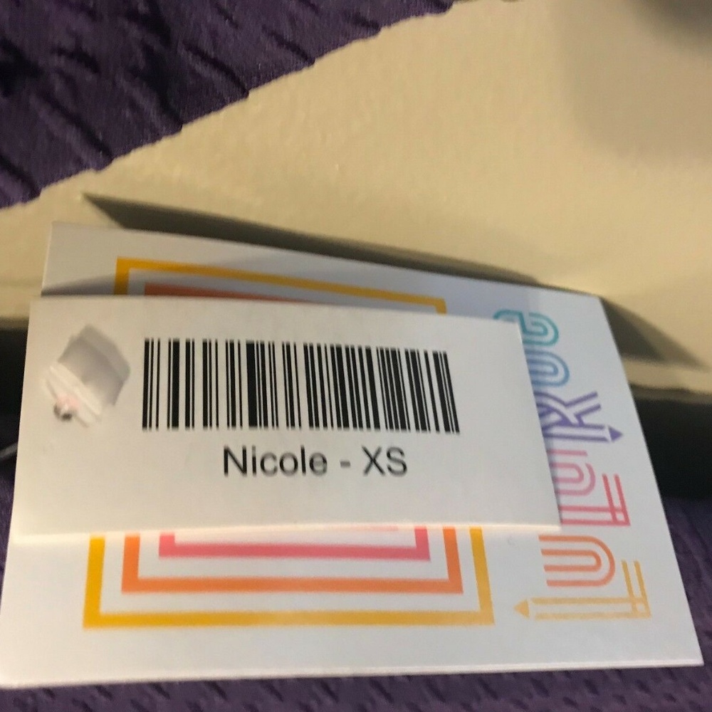 NWT LuLaRoe Purple Textured Fabric XS Nicole Dress - Picture 2 of 5